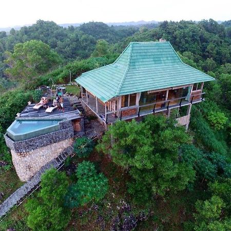 Batu Hill Villa Watukarung Exterior foto